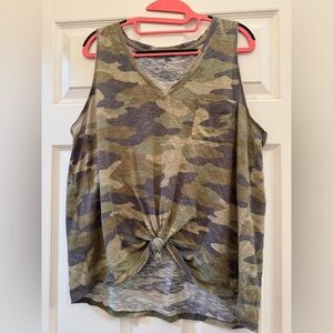 SO camouflaged print blouse with knot for style gently used